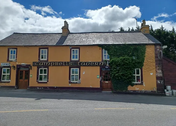 3 Bed Apartment/Explore The Area/Enjoy Our Pub